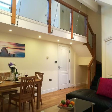 Modern, 2 Bedroom Apartment With Sofa Bed, Uplands, Swansea Luaran gambar